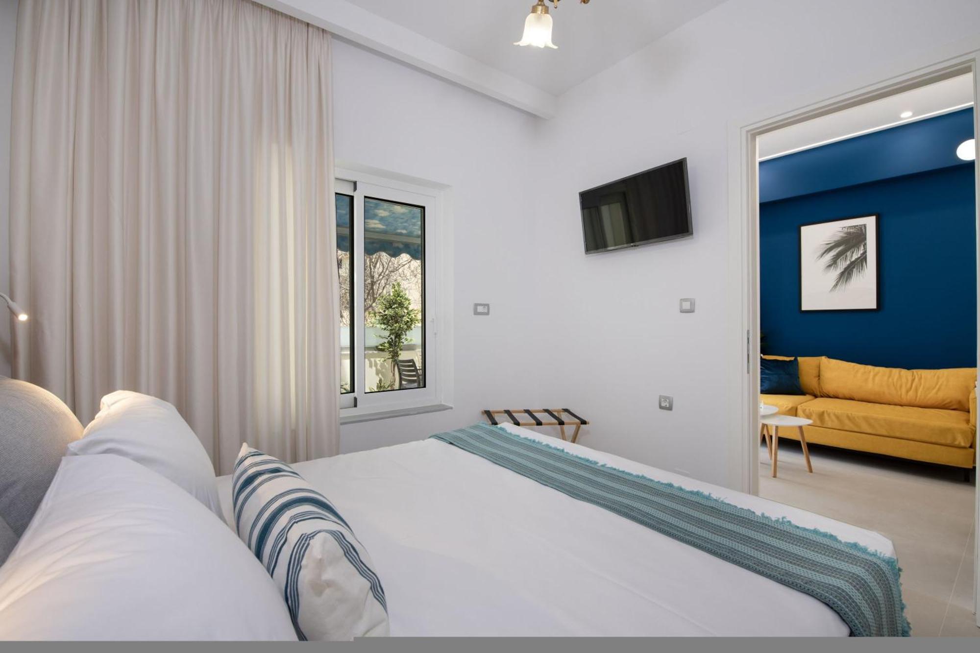 Cherry Central Luxury Suites 干尼亞 外观 照片