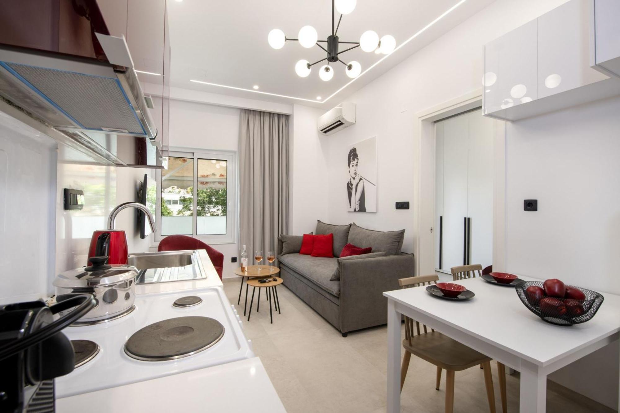 Cherry Central Luxury Suites 干尼亞 外观 照片