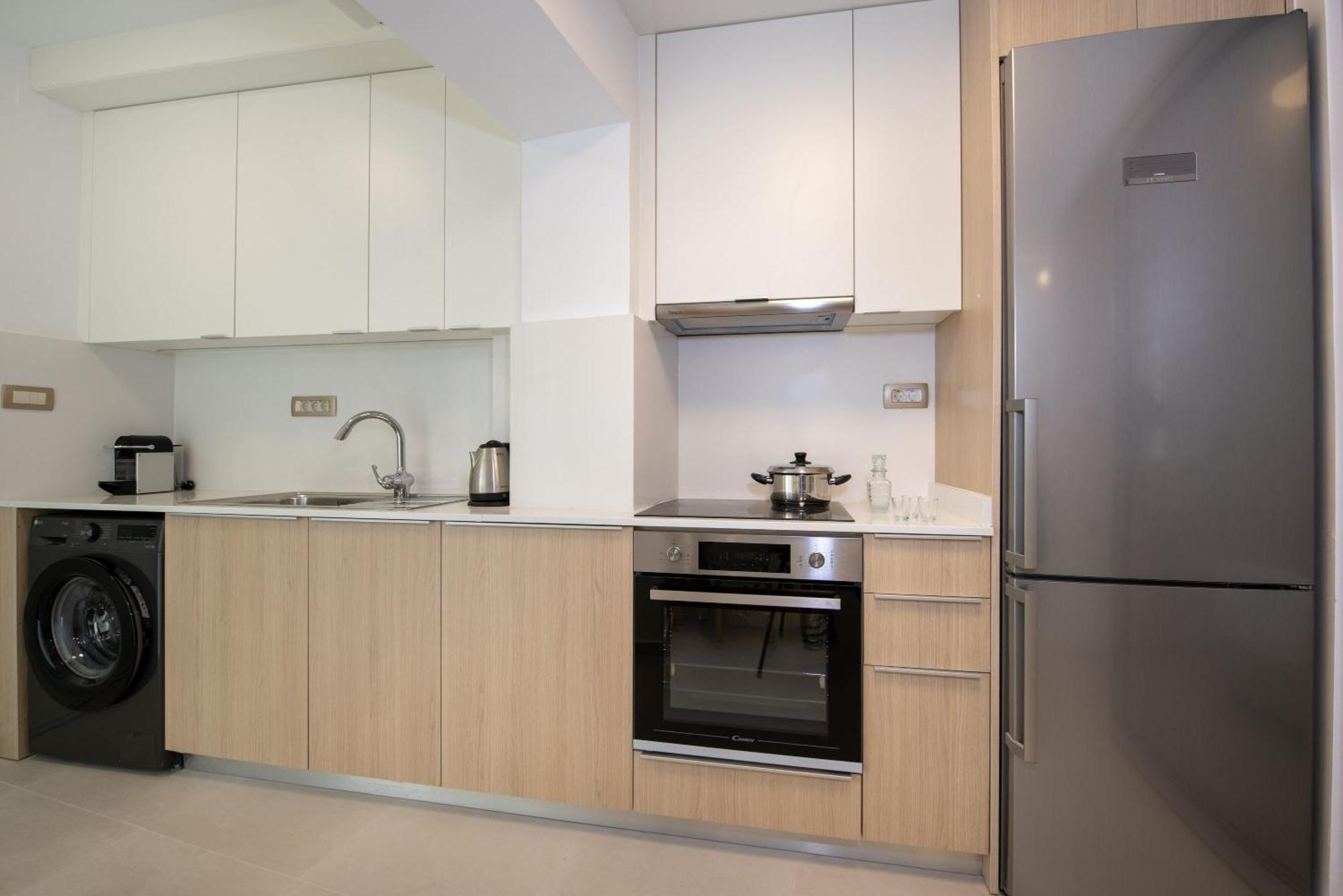 Cherry Central Luxury Suites 干尼亞 外观 照片
